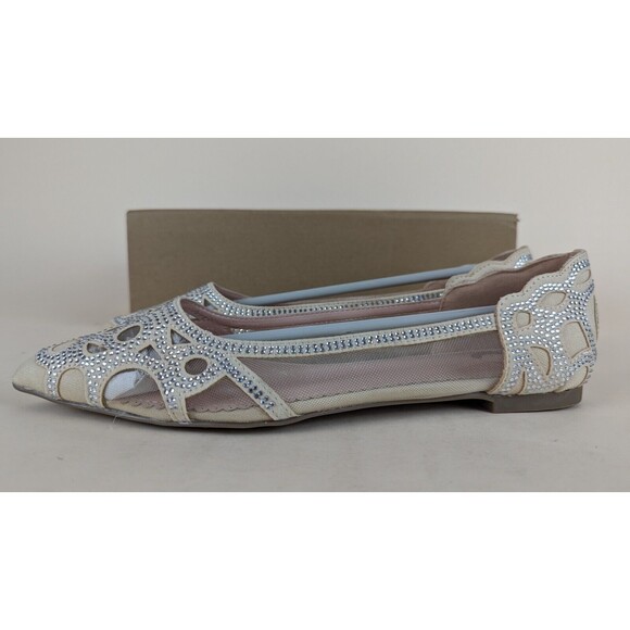 Journee Collection Batavia Flats Women 8.5 Nude Rhinestone Pointed Toe Shoes NWT - Picture 10 of 10